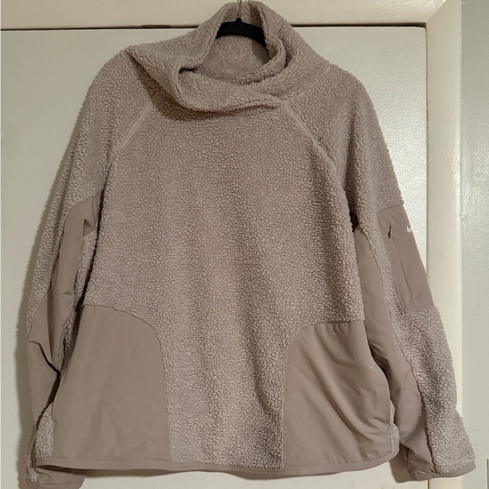 Nike Loose Fit Women's Pullover Training Fleece Jacket
2X Bone Running Sherpa